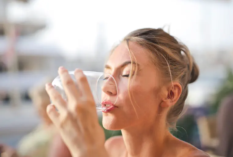 How to Tell If You Are Dehydrated